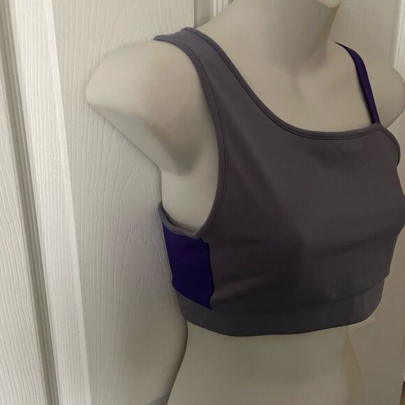 Women’s Gymshark Asymmetrical Purple Sports Bra Size Small - Picture 2 of 8